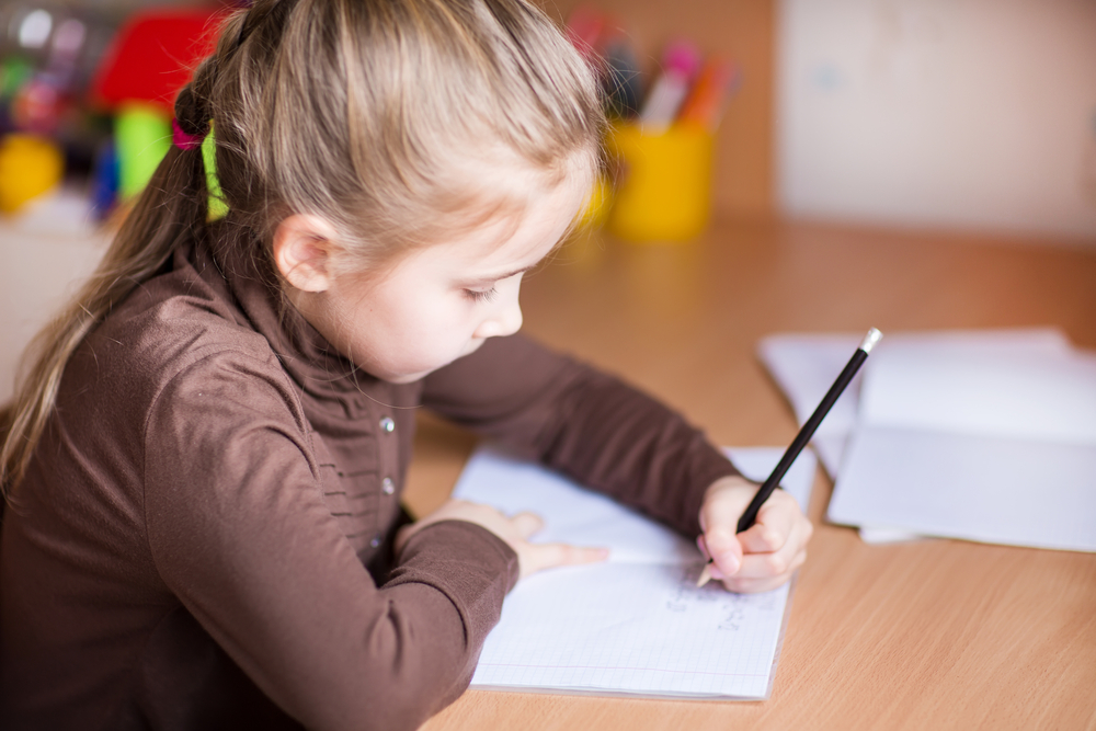 Как подготовить руки ребёнка к письму