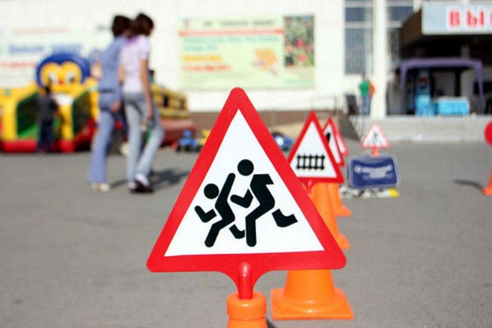 Консультация для родителей детского сада по правилам дорожного движения